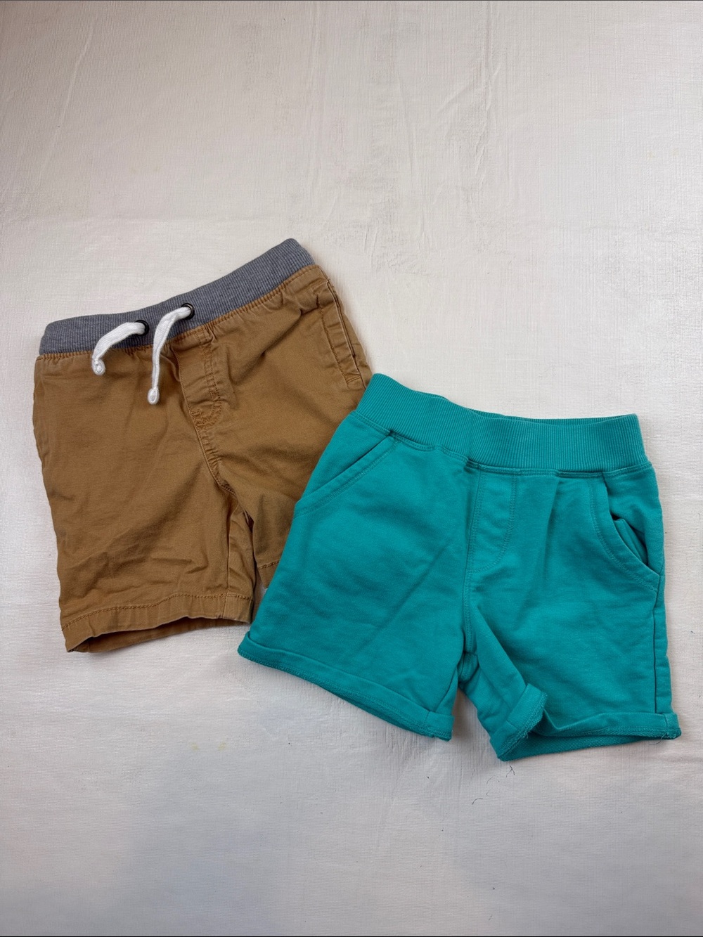 Kids Two-Pack Bundle Casual Pull-on Elastic Shorts Tan Teal Size 3T